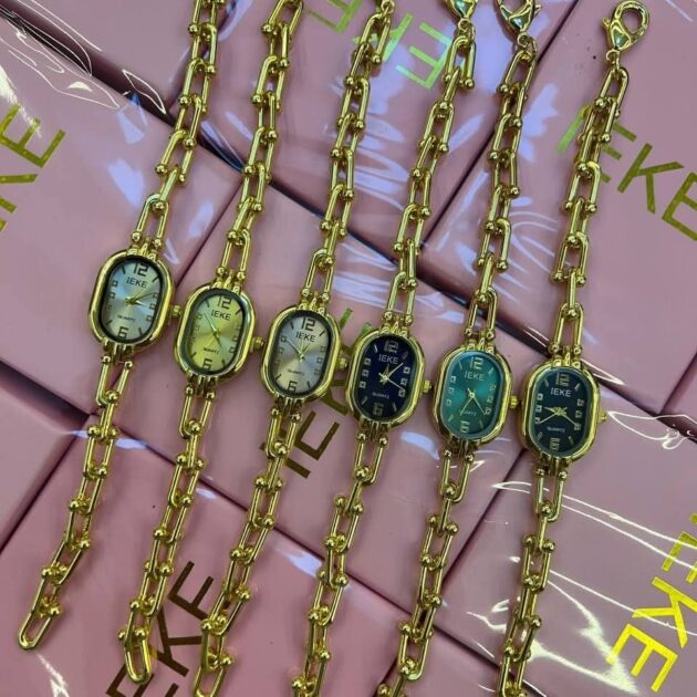 ساعة ieke